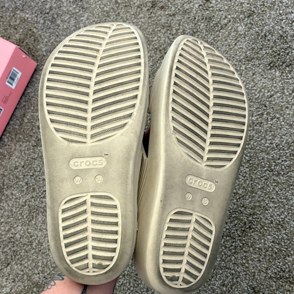 CROCS Women's Cream Platform Sandals - Picture 3 of 3